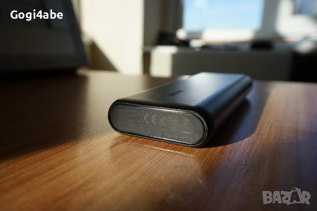 Външна батерия Анкер - PowerBank Anker PowerCore 20000 mAh, снимка 3 - Външни батерии - 54166837