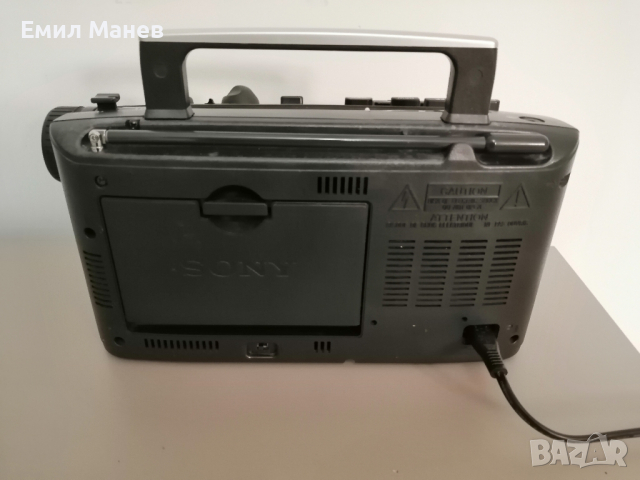 Sony CFM A50, снимка 6 - Радиокасетофони, транзистори - 44717085