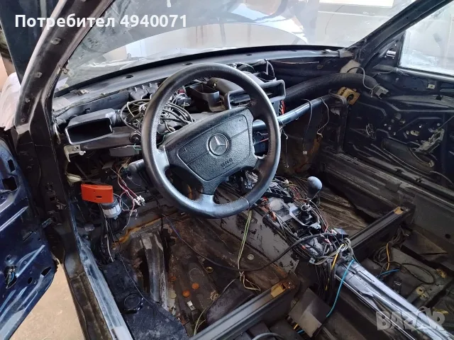 Mercedes-Benz 124 купе 200CE, снимка 10 - Автомобили и джипове - 55957195