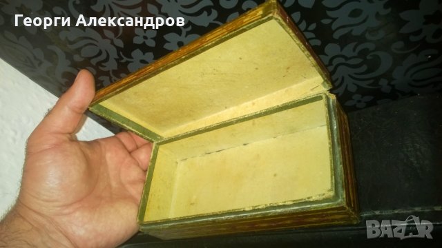 СТАРИННА КУТИЯ ИНТАРЗИЯ РЪЧНА ИЗРАБОТКА, снимка 7 - Антикварни и старинни предмети - 29960113