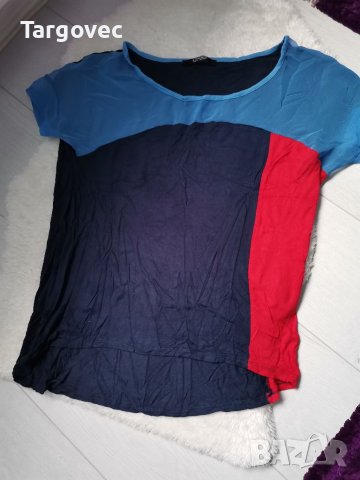 Дамска тениска Pull & Bear, снимка 1 - Тениски - 40545898