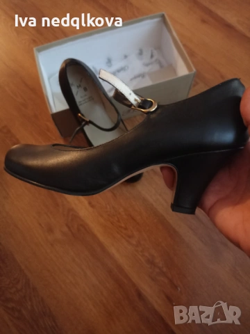 Скарпини за народни танци 37 номер, снимка 2 - Дамски обувки на ток - 54083034