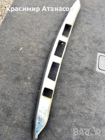 Лайсна заден капак за Тойота Авенсис T27.комби.2012-2015г. Със камера , снимка 2 - Части - 51075276