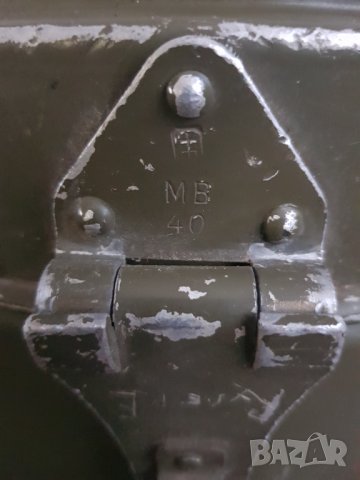 Швейцарско военно канче с манерка и чаша, снимка 2 - Антикварни и старинни предмети - 34873677