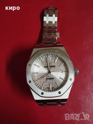 швейцарски механичен часовник 