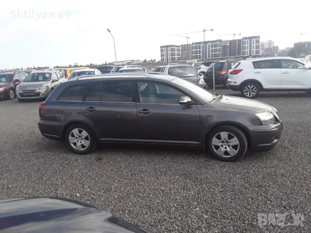 Тойота Авенсис 2.0D-4D, снимка 4 - Автомобили и джипове - 37956410