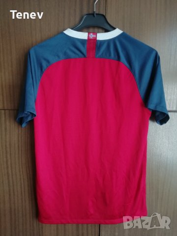 Norway Adidas Норвегия оригинална футболна тениска фланелка размер M 2018/2019, снимка 2 - Тениски - 42279082