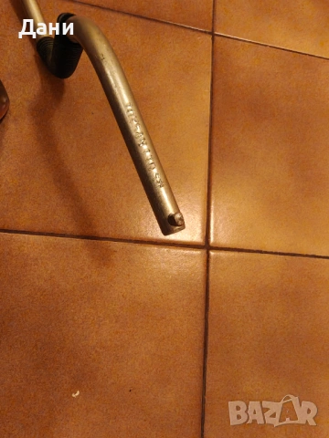 Механичен винтов крик (тип „ножица“) GEPAS, снимка 10 - Аксесоари и консумативи - 54297413