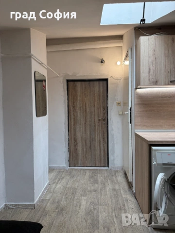 таван/ателие, обзаведено, за сам човек в ж.к.Дианабад, на ток