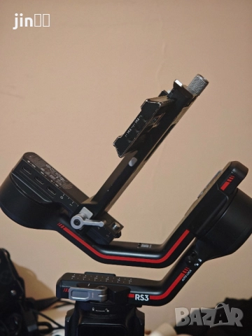 DJI RONIN RS3 спешно!, снимка 5 - Дронове и аксесоари - 52507723