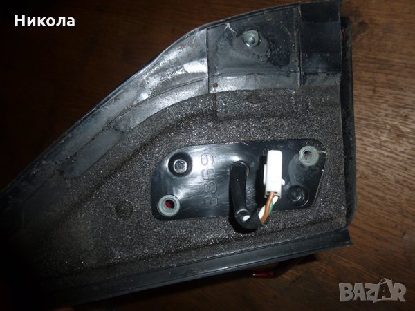 Огледала за Сузуки Витара-дълга база до 1998 год-Десен Волан, снимка 4 - Части - 27639402