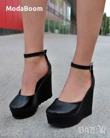 Сандали на платформа - Кожа, снимка 2 - Сандали - 48123993