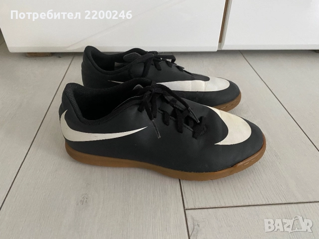 Nike детски маратонки, снимка 3 - Детски маратонки - 48580702