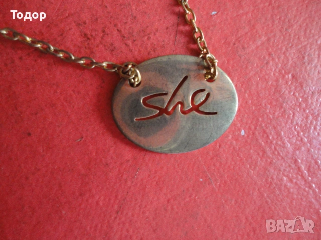 Позлатено колие She, снимка 2 - Колиета, медальони, синджири - 53052550