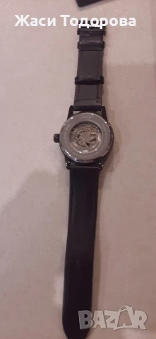 Мъжки часовник с кутия, снимка 9 - Мъжки - 50716908