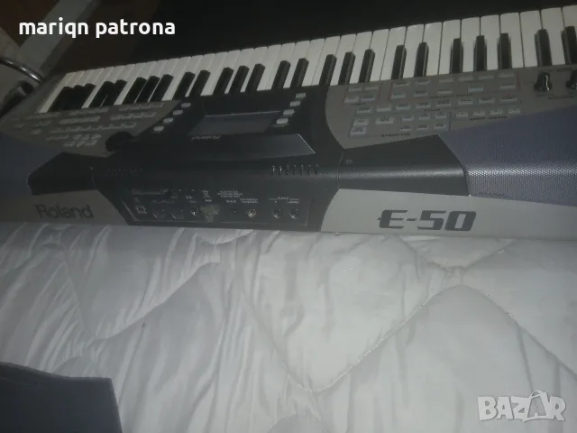 Roland E50 отличен , снимка 2 - Синтезатори - 56331363