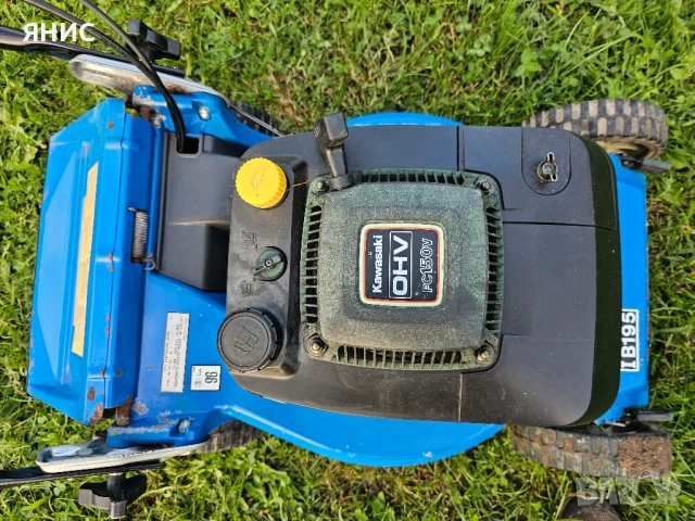 САМОХОДНА КОСАЧКА KAWASAKI JAPAN ПЕРФЕКТНА , снимка 8 - Градинска техника - 50635426