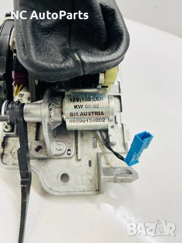 Скоростен лост за Land Rover Ланд Ровър Вок L322 3H42-7Z370-AB 2008, снимка 4 - Части - 50461072