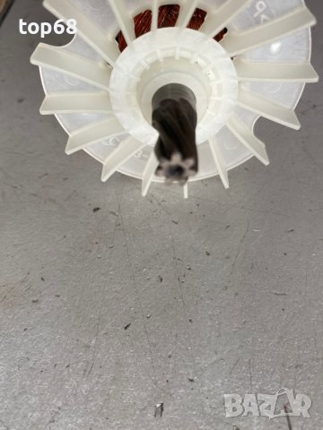 Ротор за перфоратор Бош Bosch gbh 2-28, снимка 3 - Резервни части за машини - 36798750