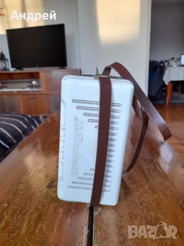 Стар детски окардеон Юбилейная, снимка 4 - Антикварни и старинни предмети - 48157724