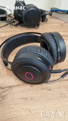 Лот 10 бр. Геймърски лот слушалки (Razer, Logitech, JBL) – Работещи , за ремонт или части!, снимка 11 - Слушалки за компютър - 54346793
