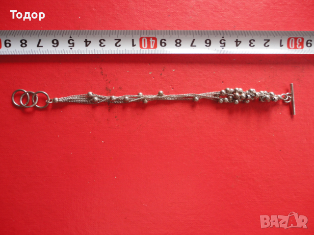 Страхотна атрактивна гривна 