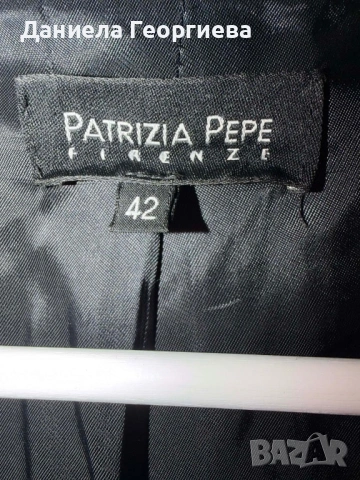Дамско палто Patrizia Pepe, снимка 3 - Палта, манта - 54009738