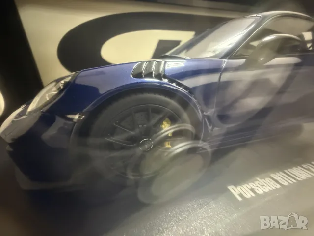 Porsche 911 GT3 в 1:18 мащаб на GT Spirit , снимка 5 - Колекции - 56107275