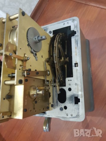 Стара машина за  присъствие на работа във фабрика с часовник Benzing, снимка 9 - Антикварни и старинни предмети - 37091040