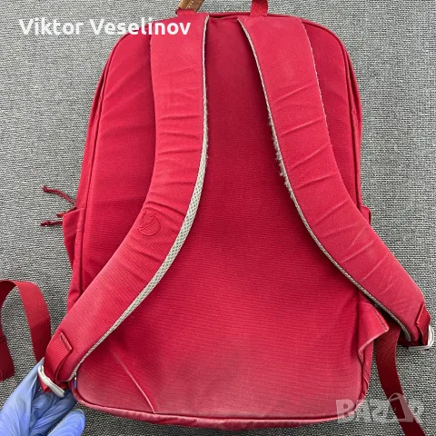 Fjallraven Raven 28 Туристическа Чанта Червена Планина Твърд Гръб, снимка 2 - Раници - 56215510