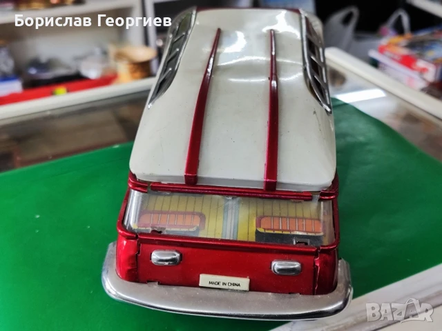 Стара ламаринена играчка автобус, снимка 2 - Колекции - 51048881