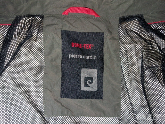 2 броя - Fjallraven и Pierre Cardin Vintage Gore-Tex (М) и (L) спортно яке Fjall raven, снимка 16 - Якета - 30680511