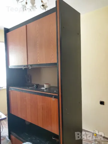 Секция от 3 части