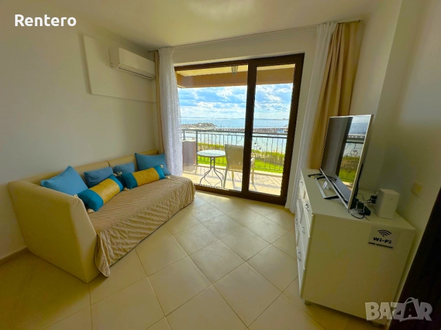 🌊 Лукс на първа линия в Несебър - Морето е буквално пред теб! 🌅, снимка 3 - Почивки на море - 54163890