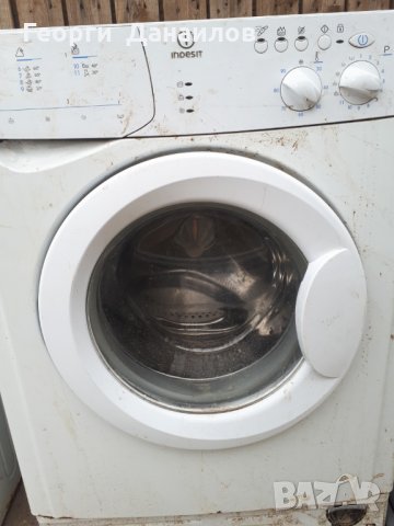 Продавам пералня Indesit WIN 82 на части 