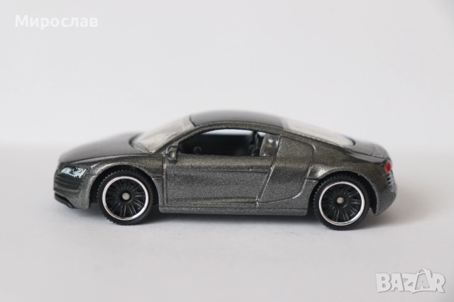 1/64 MATCHBOX AUDI R 8 КОЛИЧКА МОДЕЛ