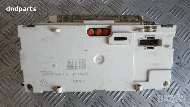 Километраж VW Golf 3 1996 1H0919864R 616.063.3161 Volkswagen Golf III (1991-1997), снимка 3 - Части - 55965113