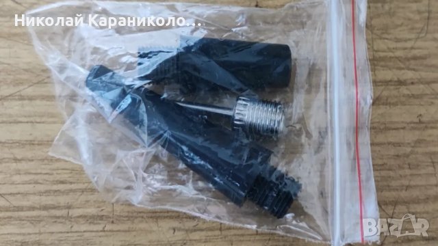Продавам автомобилен компресор за гуми на 12v, снимка 6 - Аксесоари и консумативи - 48832240