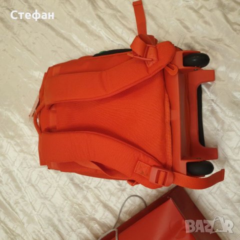 Чисто нова оригинална раница на ферари, снимка 4 - Спортна екипировка - 30567686