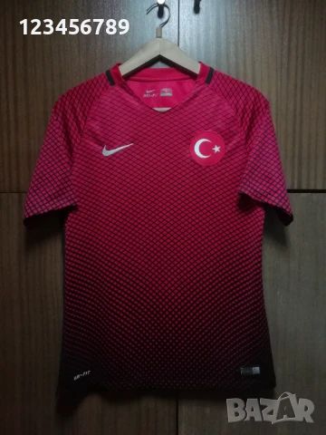 Турция Nike нова оригинална тениска фланелка футболна размер М Turkey 