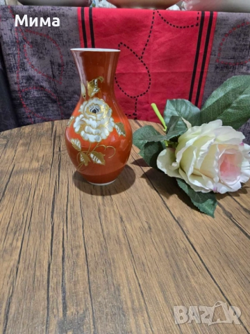 Винтидж немска оранжева вазичка