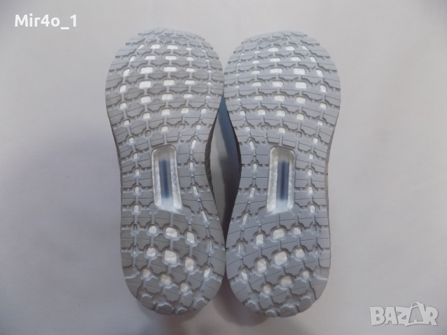 нови маратонки adidas ultraboost 007 bond оригинални мъжки 42 26.5 см, снимка 11 - Спортни обувки - 44590185