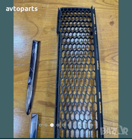 Fiat 500 coupe 2011година Решетка и лайсни в предна Броня, снимка 3 - Части - 40380641