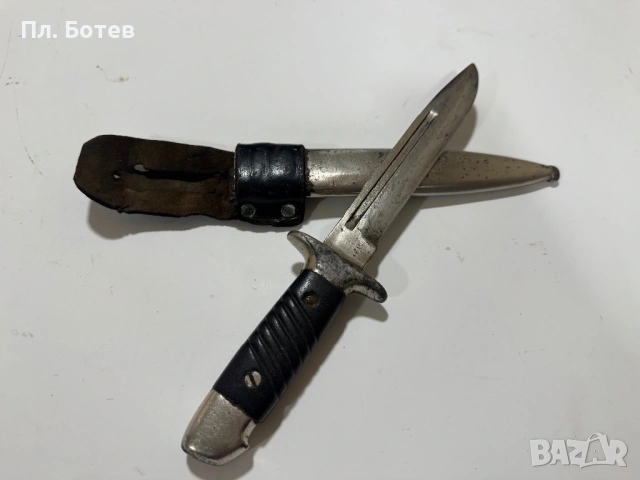 Нож на дневалния, снимка 2 - Ножове - 53276245