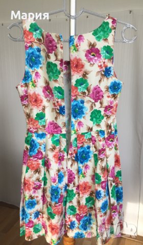 38 С / 40 М Дамска Рокля на Цветя Еластична Памучна Бежова Цветна Розова Синя Зелена, снимка 8 - Рокли - 42767451
