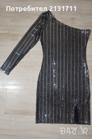 Къса рокля по тялото в сребристо , снимка 2 - Рокли - 52426746