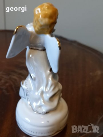 Порцеланова фигурка ангел , снимка 4 - Декорация за дома - 39242519