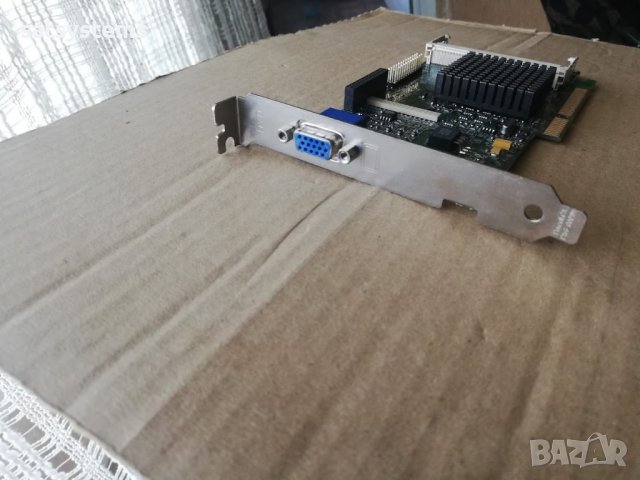 Видео карта IBM Matrox MGI G250+ MILA/8/IBM 8MB AGP, снимка 3 - Видеокарти - 37125755