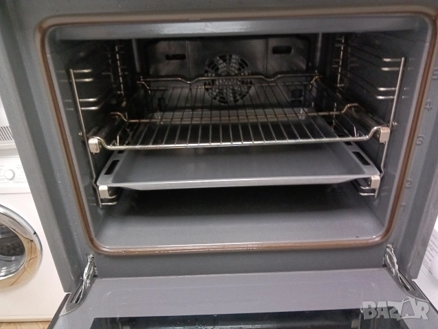 Като нова печка за вграждане Сименс Siemens Made in Germany с две години гаранция!, снимка 3 - Печки, фурни - 53195849