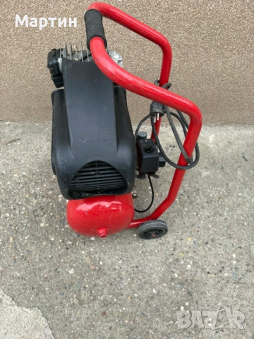 Маслен компресор за въздух WURTH MASTER 10 литра , снимка 3 - Други инструменти - 53928652